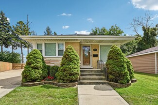 4812 Saint Paul Ct, Hillside, IL 60162