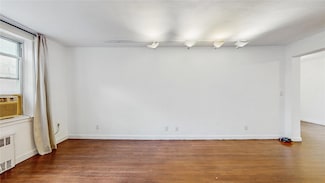 102-55 67th Dr Unit 5C, Forest Hills, NY 11375
