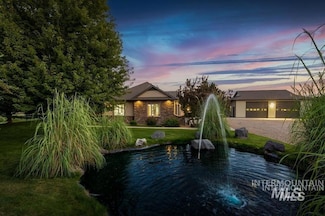 12637 Cowboy Ln, Middleton, ID 83644