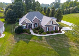 7780 Spring Hollow Dr, Belews Creek, NC 27009