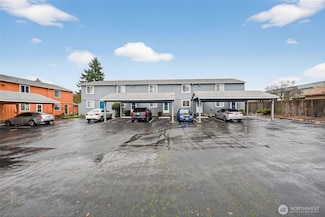 1515 104th St E Unit F1515, Tacoma, WA 98445