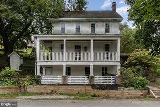 15 Charles St, Felton, PA 17322