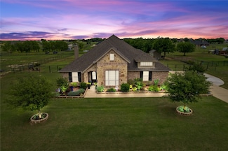 7820 Windridge Dr, Godley, TX 76044