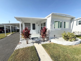 74 E Imperial Dr, Lakeland, FL 33815