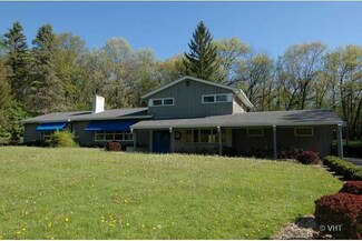 9608 Bull Valley Rd, Bull Valley, IL 60098
