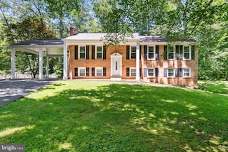 4442 Bellewood Dr, Pomfret, MD 20675