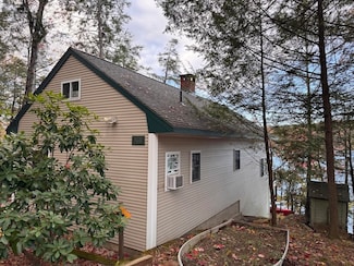 12 Lake Dr, Spofford, NH 03462