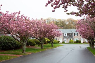 17 Captain Cook Ln, Centerville, MA 02632