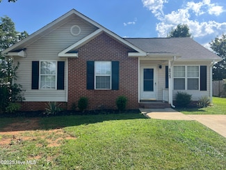 6923 Reese Furr Dr, Charlotte, NC 28216