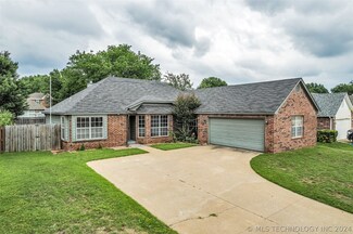 1716 W Jefferson St, Broken Arrow, OK 74011