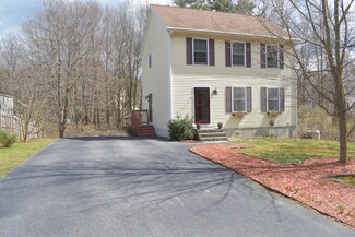 172 Hicks St, Portland, ME 04103