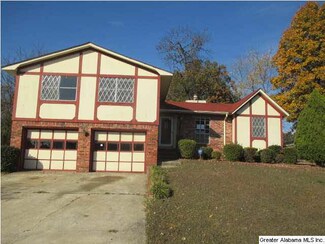 1104 Griswold Rd, Fairfield, AL 35064