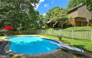 2224 Traceys Rd, Sparks Glencoe, MD 21152