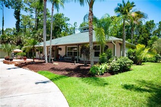 5780 Hidden Oaks Ln, Naples, FL 34119