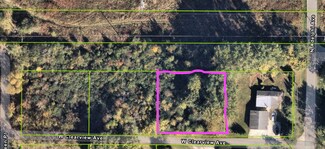 12787 W Clearview Ave, Waukegan, IL 60085