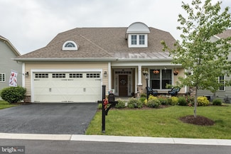 103 Cottontail Dr, Lake Frederick, VA 22630