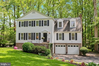 11800 Quarter Horse Ct, Oakton, VA 22124