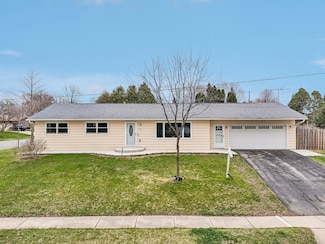 2907 Ravine Dr, Middleton, WI 53562