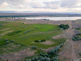 785 W Pavillion Rd, Pavillion, WY 82523