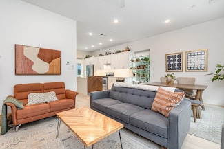 427 W 10th St Unit 803, Dallas, TX 75208