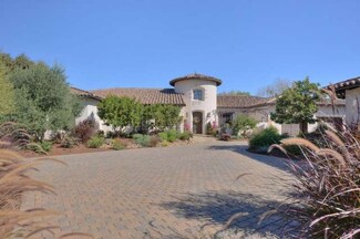 1100 Vintage Ct, San Martin, CA 95046