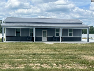 266A Ballard Dr, Trenton, SC 29847