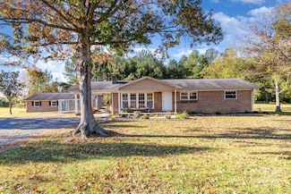 6600 Barrier Store Rd, Mount Pleasant, NC 28124