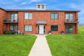 809 Kerry Ln SE Unit 66, Cedar Rapids, IA 52403