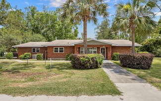 365 SW 3rd St, Lake Butler, FL 32054