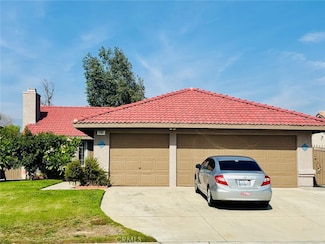 15162 Cambria St, Fontana, CA 92335