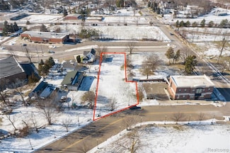 11415 Davis St, Grand Blanc, MI 48439