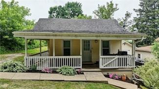 10277 Fryburg Rd, Fredericksburg, OH 44627