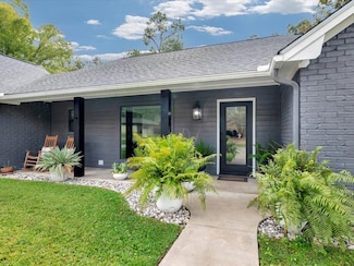 5306 Champions Dr, Lufkin, TX 75901