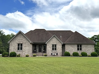 290 Parkway Rd, Tullahoma, TN 37388