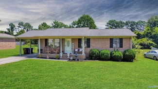 1620 Peach Orchard Rd NW, Hartselle, AL 35640