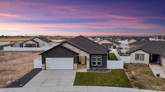 1266 Crestview Dr, Twin Falls, ID 83301
