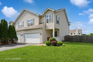 555 Chestnut Dr, Oswego, IL 60543
