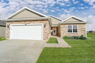 4241 Emma Pkwy, Lima, OH 45806