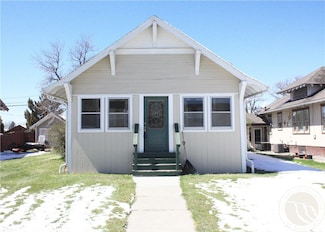 314 N Crow Ave, Hardin, MT 59034