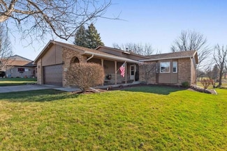 4069A Bush Hill Ct, Crown Point, IN 46307