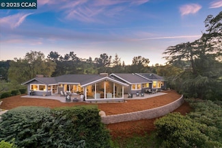 111 Hilltop Crescent, Walnut Creek, CA 94597