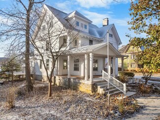 114 W Mcconnell St, Oxford, IN 47971