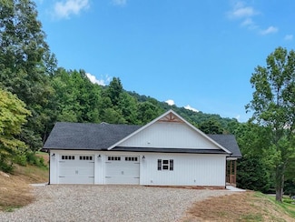 34 Travadens Way, Blairsville, GA 30512
