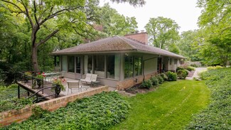 245 Orchard Hills Dr, Ann Arbor, MI 48104