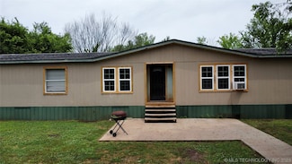 350 W First St, Blackburn, OK 74058