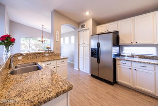 1054 W Park Ave, Gilbert, AZ 85233
