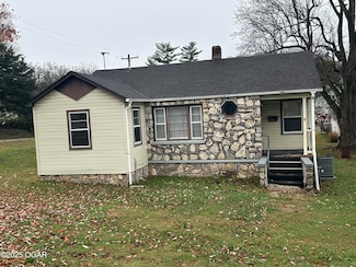 626 S High St, Neosho, MO 64850