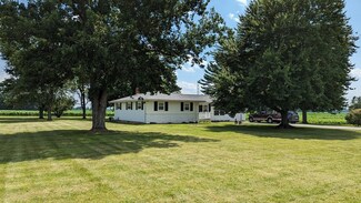 6101 Crestline Rd, Crestline, OH 44827
