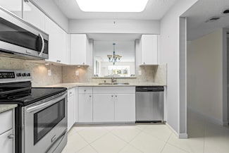 14112 Huntington Pointe Dr Unit 105, Delray Beach, FL 33484