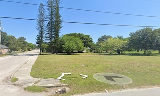 1308 Avenue I, Fort Pierce, FL 34950
